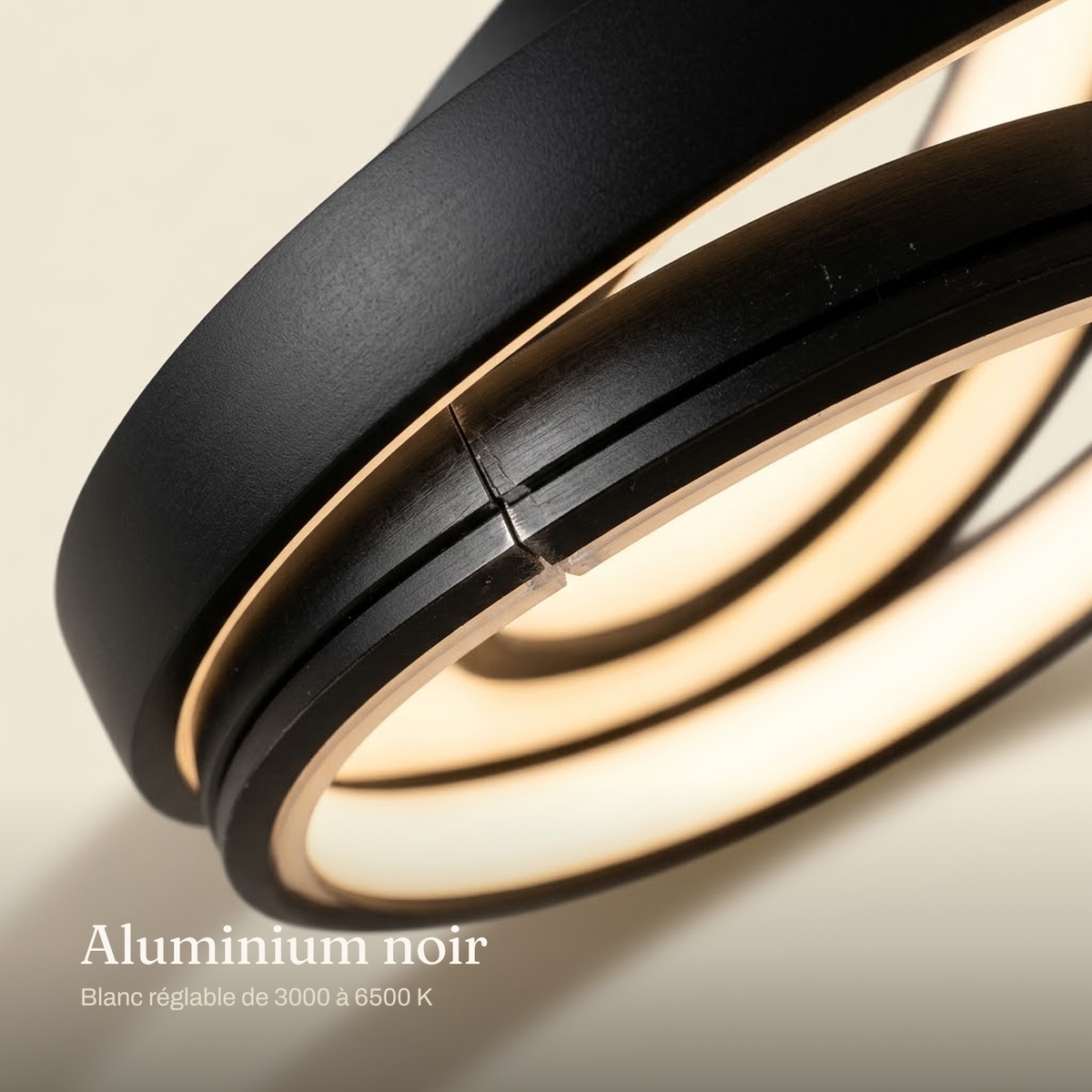 Suspension LED Le Halo de Lumoss, anneau sculptural en aluminium, 55 W